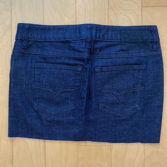 Y2K Diesel Denim Mini Skirt - Picture 4 of 10
